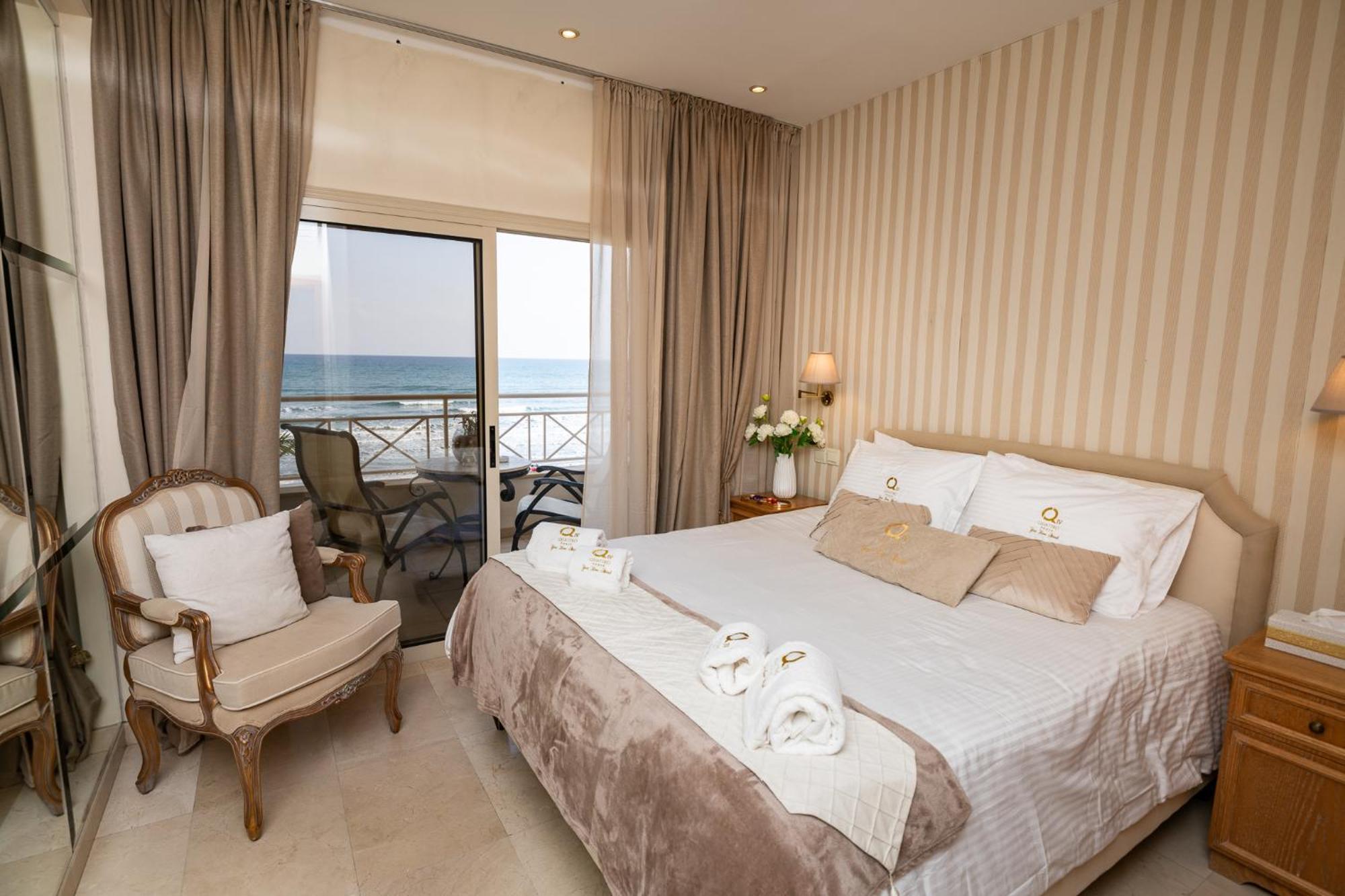 Quattro Beachfront Sea View Ap 4 Larnaca Luaran gambar